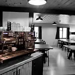 Hostel Eiger Easy *