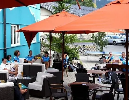 Hostel Eiger Easy *