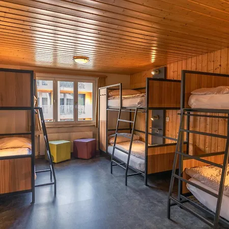 Hostel Eiger Easy *