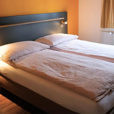 Ostello Eiger Easy *