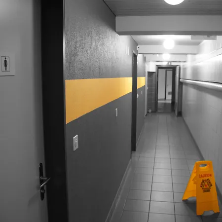 Hostel Eiger Easy *
