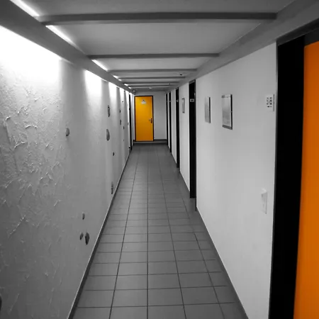 Hostel Eiger Easy *