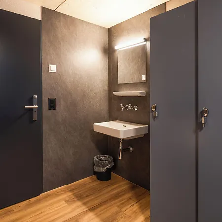 Hostal Eiger Easy *