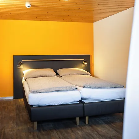 Hostal Eiger Easy *