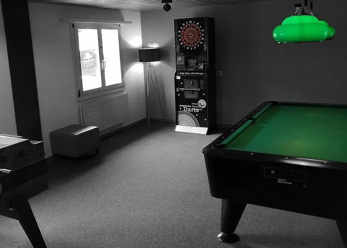 Vandrerhjem Eiger Easy *