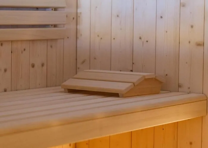 بيت شباب Eiger Easy